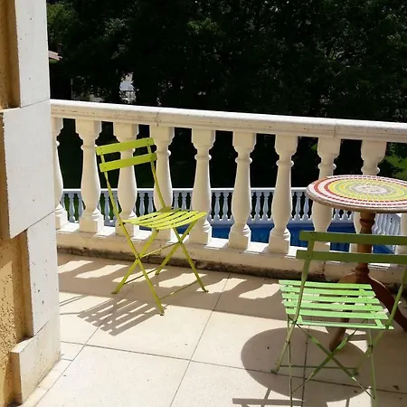 Vacances En Ardeche Saint-Jean-le-Centenier
